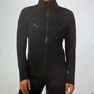 Lululemon Fast and Free Windbreaker